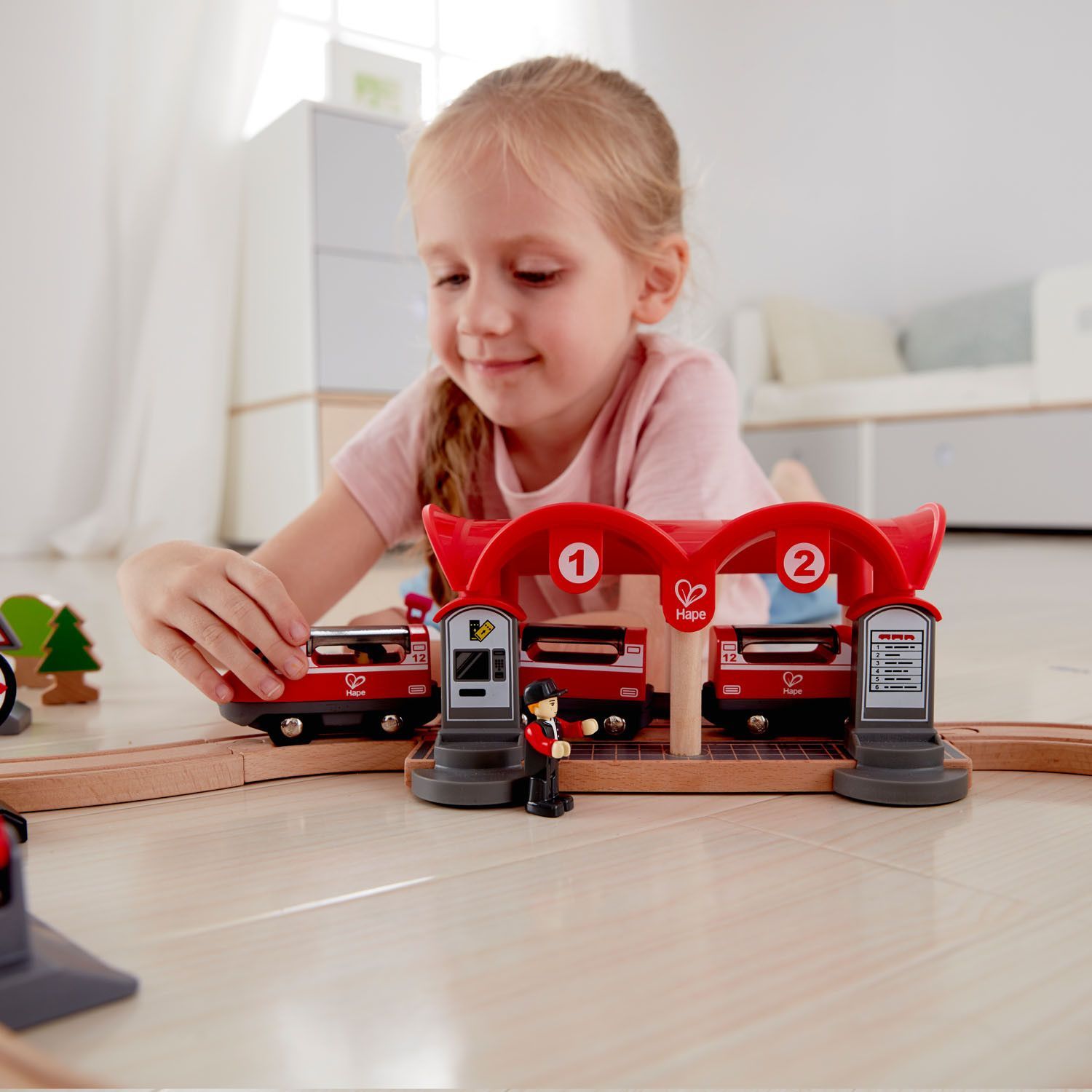 Sexta imagen del Circuito de Tren Ciudad Ajetreada - HAPE