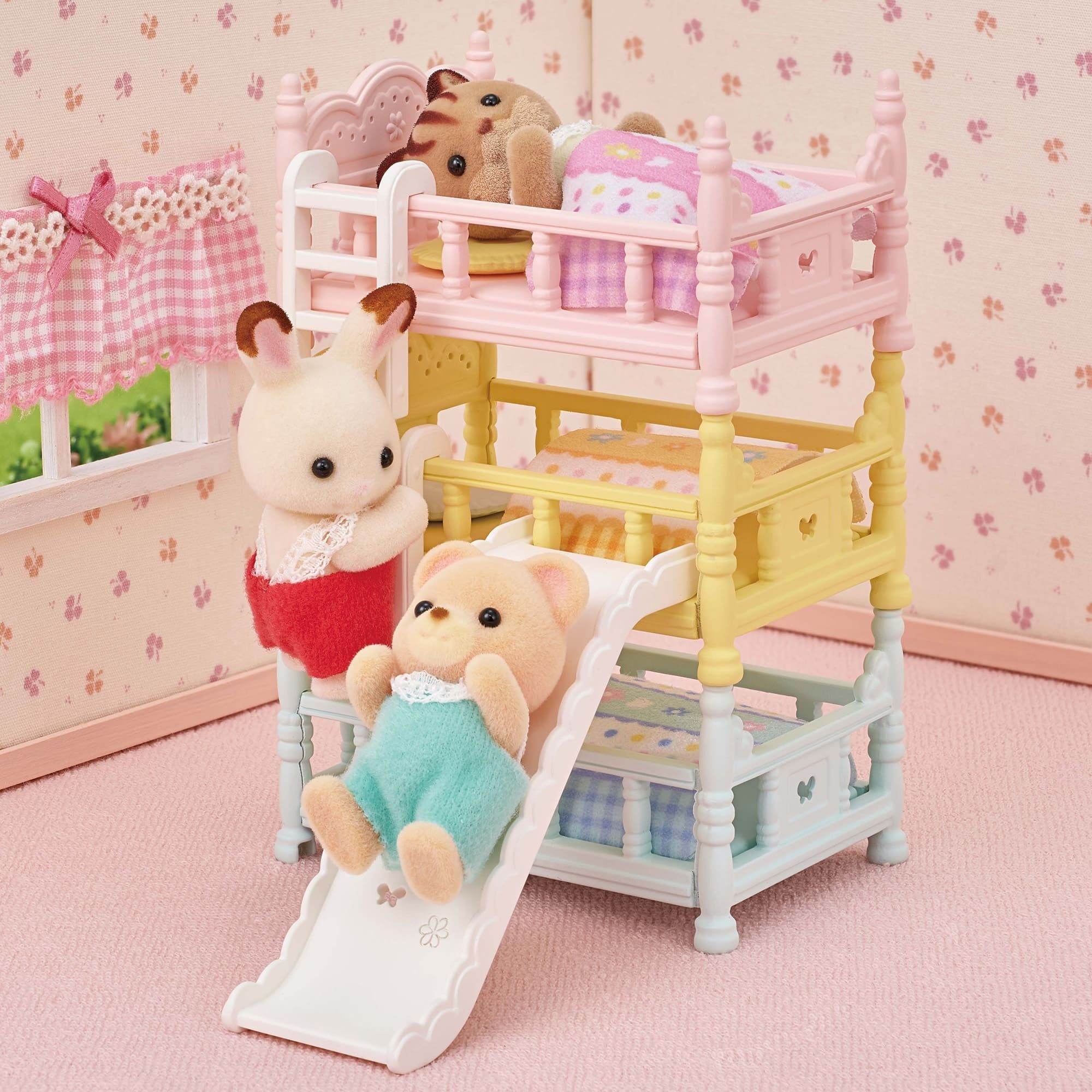 Séptima imagen de las Triple Literas de Sylvanian Families