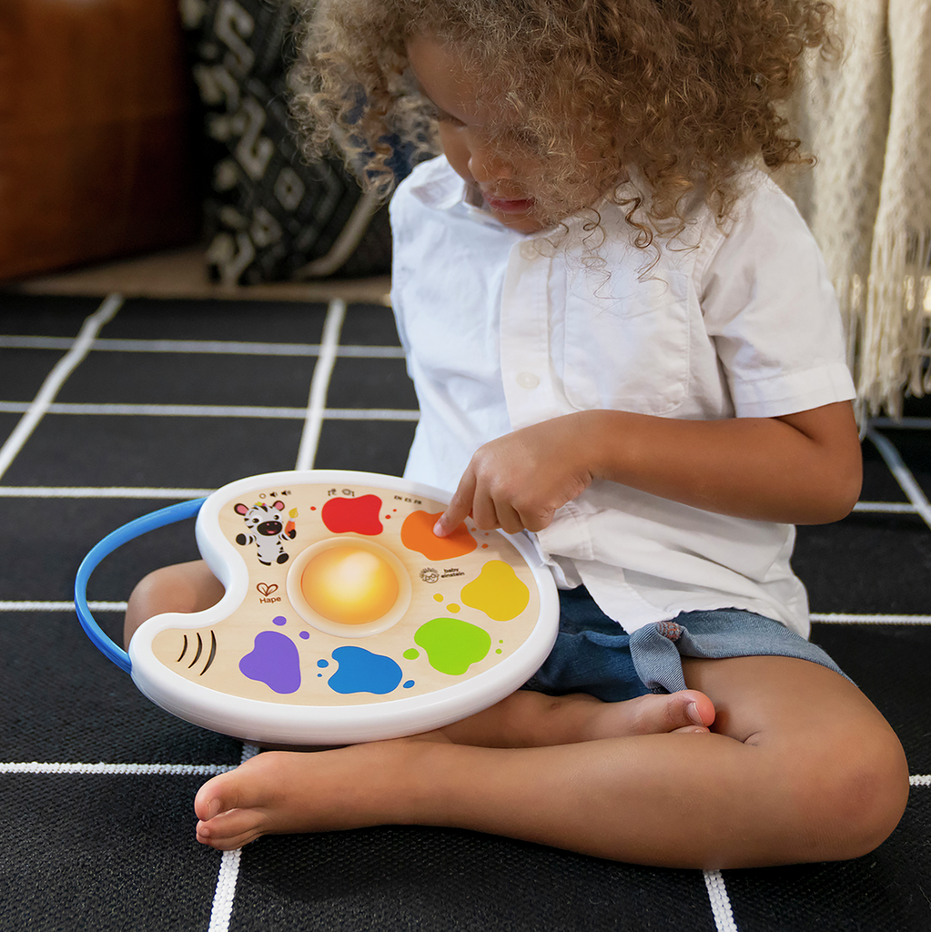 Séptima imagen de la Paleta de Colores Magic Touch de Hape